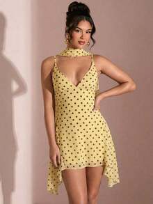 Vestido corto de gasa con escote en V profundo y cinta de color negro sólido, adecuado para citas diarias, salidas nocturnas, discotecas, fiestas, reuniones, fiestas de cóctel, monos de vacaciones, fiestas en la piscina, ropa de oficina, vestidos para ir y venir - Amarillo - Ver 4