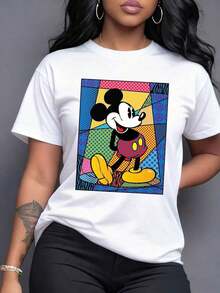 Figura colorida de ratón sonriente con fondo geométrico lleno de energía y alegría que transmite optimismo y diversión ideal para expresar una personalidad creativa camiseta para mujer de manga corta casual,Camiseta de mujer elegante. - Blanco - Ver 7