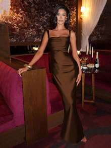 Red Satin Square Neck Maxi Dress, Ruched Bodycon Formal Evening Gown With Gloves - 棕色 - 查看 8