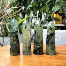 这款葡萄玛瑙簇标本塔,是水晶工艺收藏家的最佳选择,也是节日家居装饰石、办公室装饰品,更是万圣节、圣诞节、感恩节等节日的完美DIY礼物。它既是节日装饰品、装饰石,也是优雅的展示品和宝石塔,是水晶爱好者和家居装饰者的理想之选。 - 彩色 - 查看 8