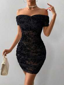 Vestido ajustado para mujer con hombros abiertos, manga corta y adornos con cuentas - Negro 2 - Ver 7