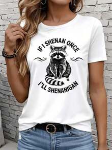 Las camisetas de manga corta para mujer en blanco y negro son adecuadas para el ocio diario, el hogar y los viajes al aire libre. Camiseta con estampado gráfico de mapache "If I Shenan Once I'll Shenanigan" para mujer, top casual divertido con estampado de animales, atuendo de verano, regalo para fiestas y vacaciones. - Multicolor - Ver 8