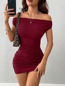 Vestido mini con hombros descubiertos y volantes, sexy - Burdeos - Ver 3