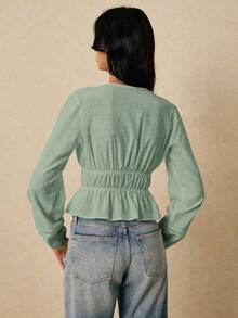 Camisa casual de mujer de unicolor con cuello en V y detalle de nudo en la parte delantera, de manga larga - verde menta - Ver 6
