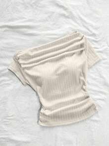 Camiseta corta de manga corta con cuello asimétrico, cintura fruncida y tejido jacquard acanalado amarillo.Moda primavera/verano para mujeres, estilo minimalista y elegante, apropiado para maestros/estudiantes, de uso versátil y casual. - Albaricoque - Ver 5