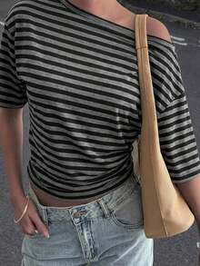 Blusa holgada y casual de mujer con rayas y parches, cuello oblicuo y manga corta, elegante estilo callejero para primavera, verano y otoño - Gris - Ver 4