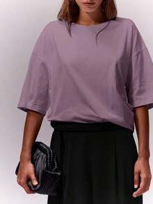 Camiseta de cuello redondo suave y oversize, parte de un armario cápsula casual, camiseta oversize para uso diario, aeropuerto, vuelta al colegio, elegante para primavera y verano, vacaciones - Púrpura malva - Ver 5