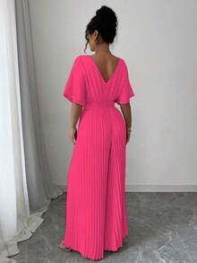 Mono de mujer elegante con cuello en V profundo, mangas tipo murciélago y plisados, de unicolor - Rosa Fucsia - Ver 2