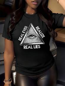 Ojo dentro de un triángulo que representa la búsqueda de la verdad y la conciencia frente a las mentiras resaltando el poder del conocimiento y la percepción camiseta de mujer moderna cómoda casual - Negro - Ver 1