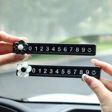 Plat Nomor Sementara Motif Bunga Lucu - Plat Nomor Kartun Tersembunyi, Dudukan Mobil Kreatif yang Dapat Dilepas, Aksesori Dekorasi Mobil Portabel, Perlengkapan Otomotif - A - View 5