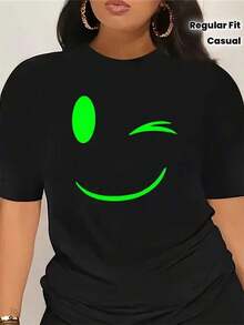 Oferta por tiempo limitado, cantidad limitada,  relámpago, camisas casuales para mujer, camisetas para mujer, camisas elegantes Una camiseta verde fluorescente con una carita sonriente y cuello redondo negro es la opción perfecta para los conjuntos de pareja del Día de San Valentín y un regalo ideal tanto para hombres como para mujeres. - Negro - Ver 9