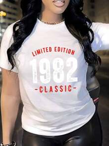 Camiseta de cuello redondo 1 pieza Camiseta de edición limitada vintage de 1982 para mujer - Estampado retro de los años 80, suave, de manga corta y cuello redondo, ideal para fiestas temáticas de los años 80 y atuendos casuales. Camiseta casual de mujer 100% algodón: perfecta para actividades al aire libre y moda urbana. - Blanco - Ver 5