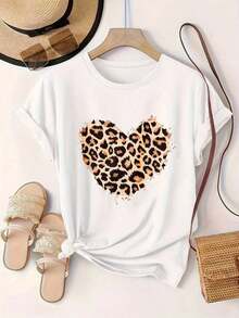 Women's Vintage Style Short Sleeve Casual T-Shirt - Leopard Heart Print On White T-Shirt, Round Neck, Summer Top, Machine Washable, Women's T-Shirts, Casual Outfit, Modern Style, Comfortable Fit

BlackFashion - 白色 - 查看 2