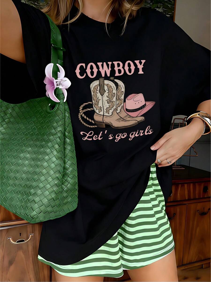 Retro Western Cowboy Let's Go Girls Graphic T-Shirt, 100% Cotton Oversized Soft Breathable Fun Tee, Casual Crewneck Short Sleeve Top For Bachelorette Parties & Nashville Trips - 黑色 - 查看 1