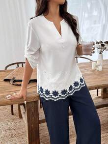 Conjunto informal de mujer con bloqueo de color y bordado en escote en V, otoño/invierno - Azul y blanco - Ver 4