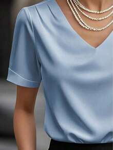 1 pieza Blusa de mujer de unicolor de satén con cuello en V y manga corta, elegante y de moda para uso diario, oficina, hogar, citas, primavera/verano, color negro casual - Celeste - Ver 2
