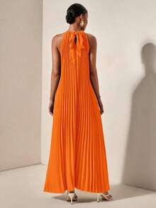 Vestido holgado de verano y primavera casual de vacaciones de cuello halter sin mangas con pliegues y bajo en A, color verde oscuro - vestido para mujer - Naranja - Ver 2
