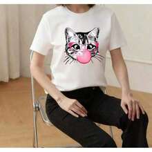 [Camiseta Gráfica] 100% Algodón, Camiseta de Manga Corta con Cuello Redondo y Estampado Novedoso "Break The System" para Chicas Adolescentes, Estilo Casual para Verano. Camiseta de Cuello Redondo y Corte Holgado, Tallas S-7XL, para Todo Tipo de Cuerpo, Camisetas de Primavera, Camisas de Verano, Camisetas de Manga Corta de Otoño. Transpirable y cómoda. - Blanco - Ver 2
