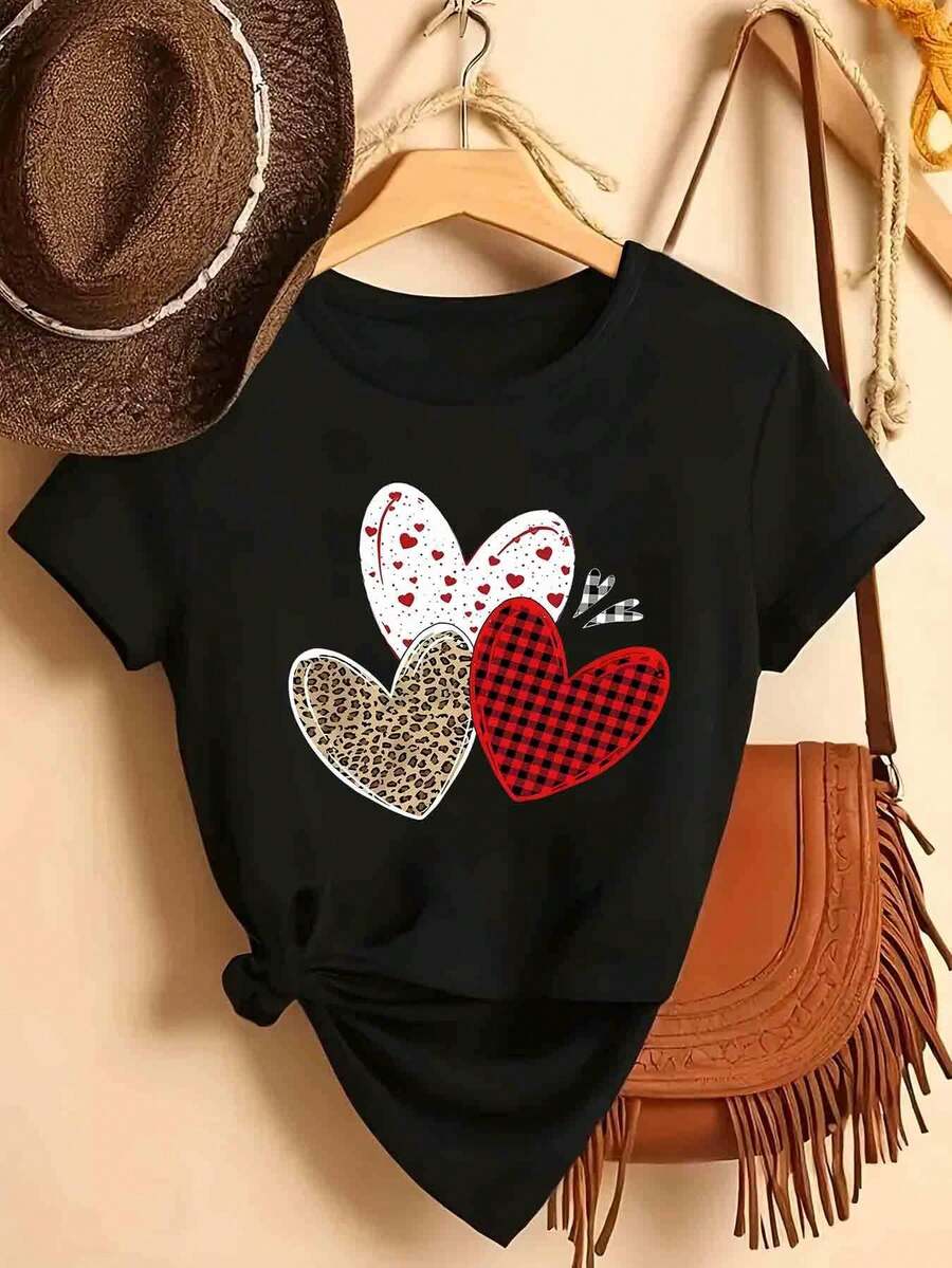 1 Piece Of Clothing With A Heart Print, European And American Style, Polyester Fiber, Machine Washable, Casual Loose Fit, Suitable For Daily Wear, Casual Short-Sleeved T-Shirt With A Round Neck, 100% Cotton. Women's Warm Clothing - 黑色 - 查看 1