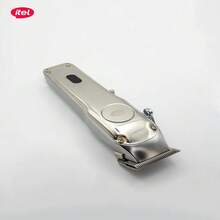 itel Máy cắt tóc IHC-35 Classic Tri-Metal, pin 2500mAh siêu bền, màn hình LED, 3 cần điều chỉnh độ dài cắt và vỏ kim loại bền chắc, lý tưởng cho việc cắt và tạo kiểu tóc. - Bạc - Xem 5