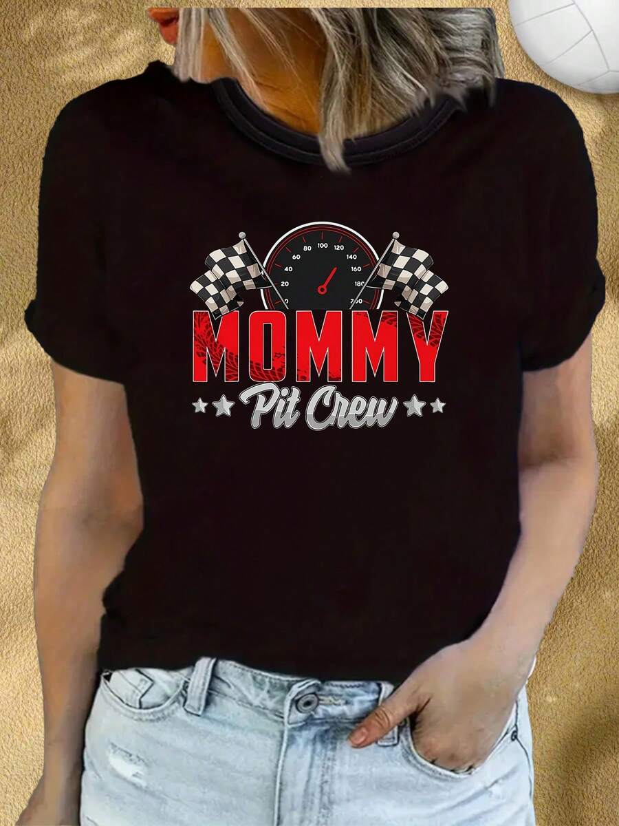 Black Crew Neck Sweatshirt With A Mom Design Featuring Pit Crew, Racing, Speedometer, And Checkered Flags For Moms Who Are Car And Racing Enthusiasts. Artistic Sun And Moon Design. Soft And Breathable Crew Neck T-Shirt For Casual Wear. Basic Black T-Shirt. - 黑色 - 查看 1