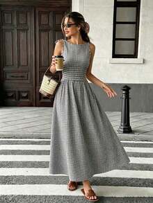Vestido maxi a cuadros marrones 2026 para mujer, con tirantes de lazo y cintura fruncida con volantes, estilo minimalista casual y perfecto para vacaciones y uso diario - Blanco y Negro - Ver 4