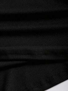 Camiseta de manga corta de unicolor con recorte de encaje de ojal semi-abierto para mujer, estilo urbano - Negro - Ver 4