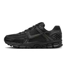 Nike Zoom Vomero 5 運動健身 邁柔避震防滑透氣 低筒 休閒訓練城市通勤跑步鞋 男女同款 黑 - 黑色 - 查看 8
