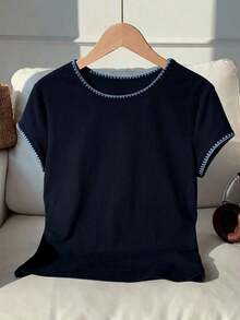 2026 Nueva Moda Camiseta Casual Versátil de Mujer con Cuello Redondo y Mangas Cortas, Contraste de Ribete, Top de Verano, Ropa de Primavera para Exteriores, Top Beige Casual Y2K - Azul marino - Ver 7