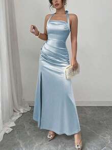 Vestido camisero elegante de color champagne, con tela de satén elástica y abertura lateral de largo maxi - Celeste - Ver 5