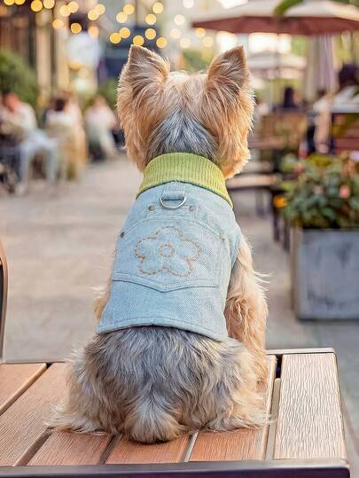 PETCIRCLE 1 bộ quần áo cho thú cưng, kiểu dáng Châu Âu & Mỹ, phù hợp cho chó nhỏ và chó con, áo khoác ngoài có túi họa tiết hoa dễ thương, thoải mái và thời trang.