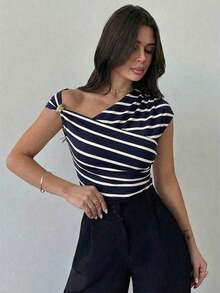 Camiseta ajustada con hombro asimétrico, cintura fruncida y decoración metálica, elegante y modesta para uso diario, color blanco, primavera/verano - Azul marino - Ver 3