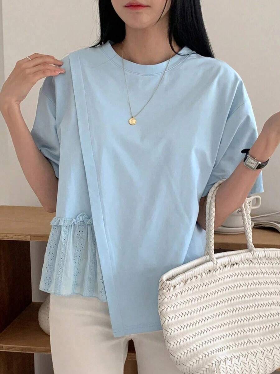 Camiseta casual de mujer para el verano con cuello redondo, manga corta, ajuste holgado y dobladillo con volantes y un solo unicolor - Azul - Ver 1