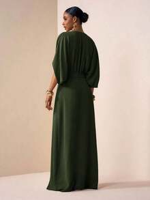 YHHZivah Vestido de lino maxi de manga corta con cuello en V, con cinturón en la cintura, decoración de metal, abertura, fluido, amarillo-verde, para uso en primavera/verano 2026, festivales de música, Pascua, Día de San Patricio, San Valentín, citas, estilo occidental, nómada, fiesta de cumpleaños, graduación, universidad, estudiante, uso diario, versátil básico, casual, vacaciones, crucero, playa, tomar el sol, viral, ropa urbana, invitado de boda bohemio, ir y venir, brunch, aeropuerto, fiesta, salida festiva, atuendo de oficinaYHH - Verde militar - Ver 2