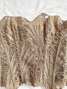 Corset ajustado de dos capas con diseño vanguardista y sexy, propio de vacaciones, para jóvenes de estilo europeo y americano, en color caqui con bordado calado - Marrón - Ver 8