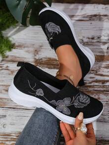Embroidered Butterfly Slip-On Breathable Mesh Knit Soft Bottom Walking Shoes For Women, Summer - Black - View 2