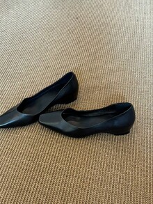 Zapatos de mujer de piel de oveja, estilo francés, con aspecto desgastado, de punta cuadrada pequeña, plataforma baja y aumento de altura, para un desplazamiento elegante. - Negro - Ver 10
