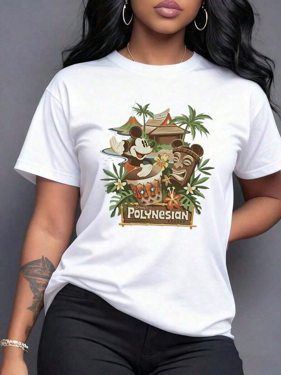Figura tropical con palmeras volcán y máscaras tiki que transmiten alegría aventurera en un paraíso exótico ideal para el verano camiseta para mujer casual cómoda y moderna,Camiseta de mujer elegante. - Blanco - Ver 1