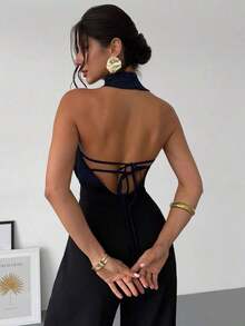 negra ajustada de estilo casual y elegante para la temporada de primavera/verano, con cuello asimétrico, sin mangas, escote halter, espalda descubierta y decoración de lazo - Azul marino - Ver 5