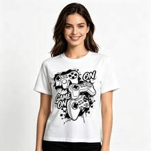 Tops para mujerEsta Chaqueta holgada estampada para niñas presenta un diseño de controlador de videojuegos con efecto de salpicaduras de pintura y la palabra GAME impresa en tinta en las mangas. El diseño casual de hombros caídos lo hace adecuado para la escuela, competiciones de deportes electrónicos y uso diario informal. Un gran conjunto de verano para adolescentes. - Blanco - Ver 11