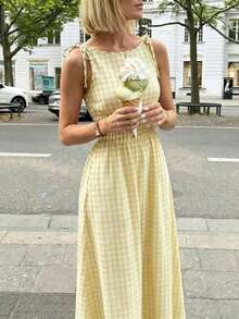 Vestido maxi a cuadros marrones 2026 para mujer, con tirantes de lazo y cintura fruncida con volantes, estilo minimalista casual y perfecto para vacaciones y uso diario - Amarillo claro - Ver 1
