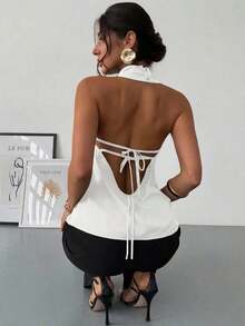 negra ajustada de estilo casual y elegante para la temporada de primavera/verano, con cuello asimétrico, sin mangas, escote halter, espalda descubierta y decoración de lazo - Blanco - Ver 4