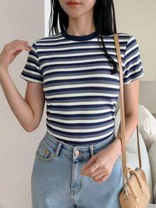 Blusa de mujer con textura a rayas en azul y blanco, con bloques de color contrastante, cuello redondo y manga corta, para uso casual de oficina y trayecto, primavera/verano - Azul - Ver 5