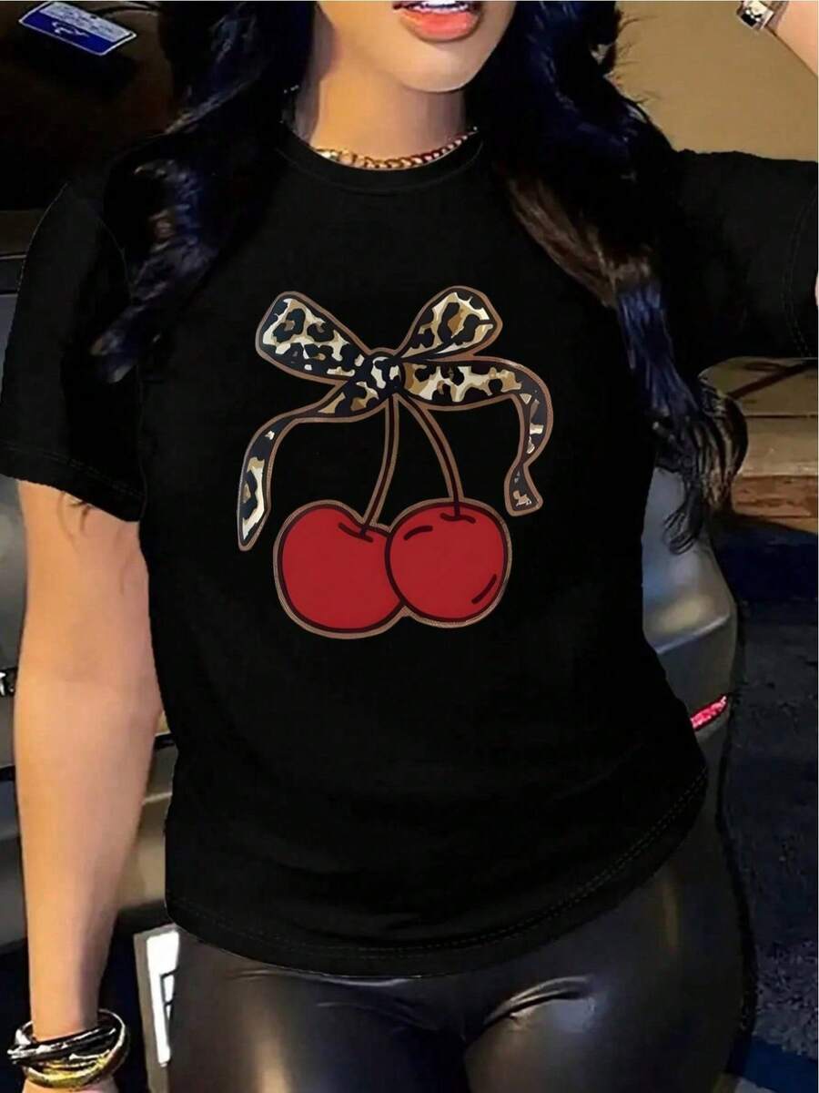 YOCASA Camiseta Casual de Verano para Mujer, con Cuello Redondo, Ajustada y Manga Corta, con Estampado de Pintura al Óleo, Floral, Corazón, Cereza y Patrones de Letras. Tejido Casual Simple, Estilo Deportivo, Ideal para Uso Diario y Citas de San Valentín. 1 pieza, 180G Pure Heavy, 95% Poliéster 5% Spandex. - Negro - Ver 1