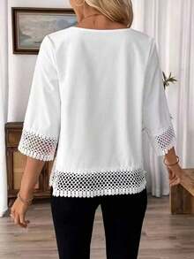 Blusa blanca elegante de talla grande para mujer con adorno de encaje a crochet, de longitud regular para primavera - Blanco - Ver 3