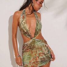 1 Piece Spring And Summer Tropical Plant Mesh Print Sexy Hollow Low Waist Mini Dress Suitable For Club Island Vacation Outfits, Honeymoon Outfits Woman, Pool Party Outfit Vacation Outfits Woman  Ibiza Outfit, Holiday,  Festival, Vacation Beachwear, Beach,Bohemian Clothes - Rojo - Ver 2