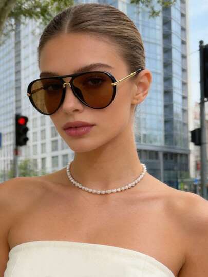 1 Pair Oversized Retro Personalized Fashion Glasses, Full Frame Toad Mirror Multifunctional Women's Glasses, Suitable For Travel, Holidays, Gifts, Daily Wear, Beach Accessories