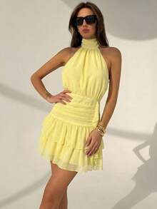 Vestido mini con cintura ceñida, volantes en el bajo y lazo en la espalda, para el Día de San Valentín - Amarillo claro - Ver 4