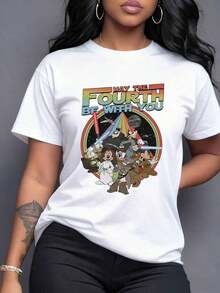Classic Characters Dressed As Space Heroes Celebrating The Phrase "May The Fourth Be With You" With Bright Colors And Galactic Atmosphere. Modern And Fun Women's T-Shirt, Casual Short Sleeve. - 白色 - 查看 7