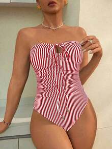 Traje de baño de una pieza con volantes y lunares negros para mujer, ideal para vacaciones en la playa, de la marca Swim Chiccia, sexy y con lazo. - Rojo y blanco - Ver 11
